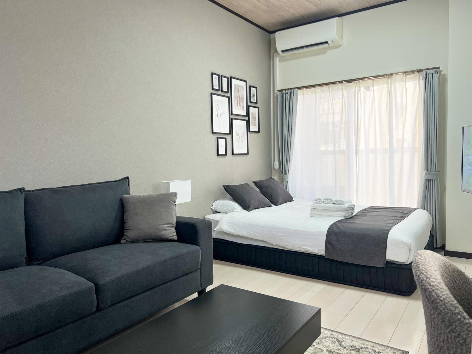 Lion Heiwa Odori Apartamento Hiroshima Exterior foto