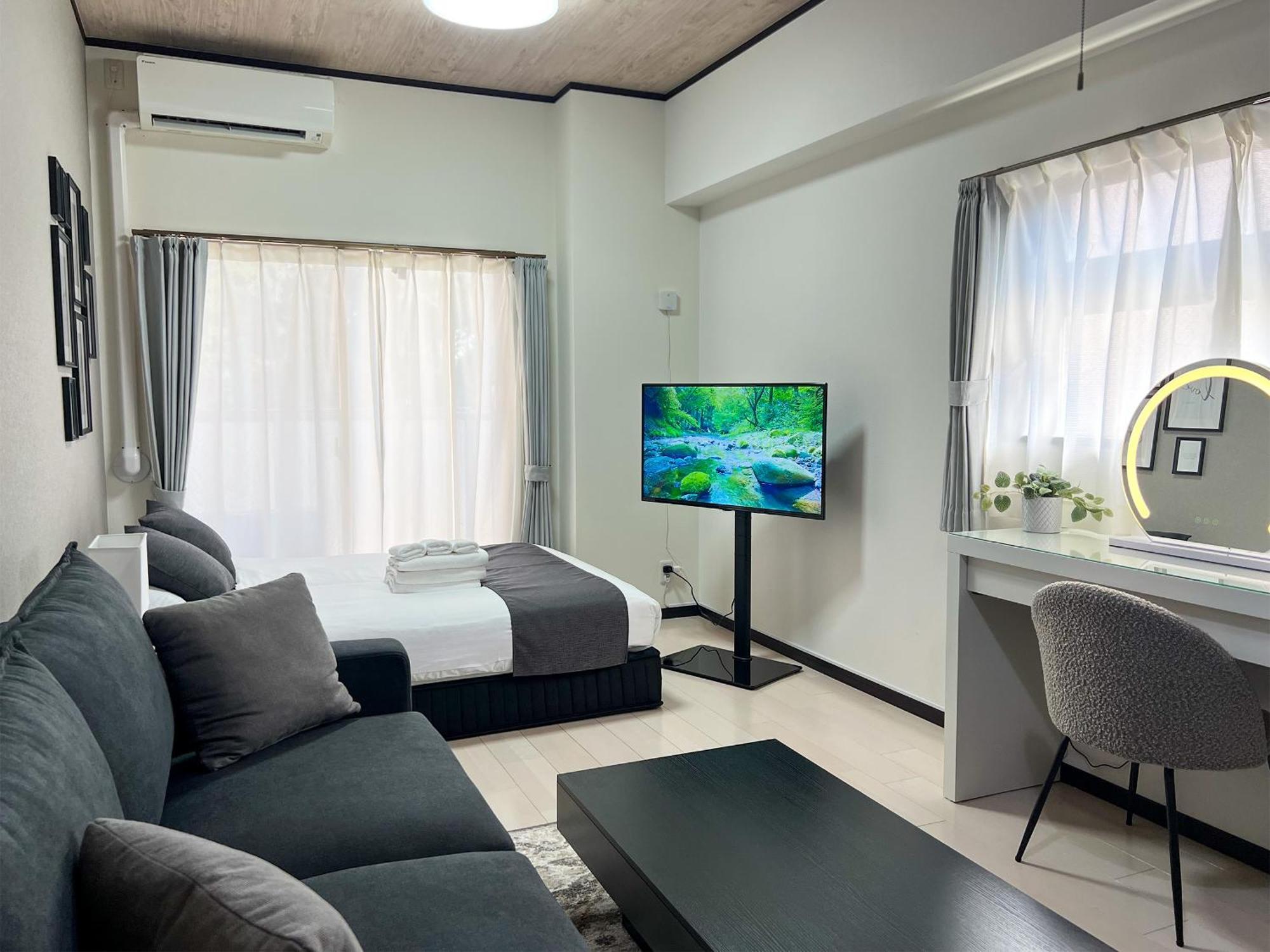 Lion Heiwa Odori Apartamento Hiroshima Exterior foto